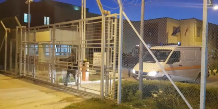 Në Vlorë vetëm një i paraburgosur lirohet, 8 të tjerë përfitojnë ulje dënimi nga amnistia penale