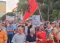 Në ditën e 47-të të tubimit në Tiranë, protestuesit nisin marshimin drejt Kryeministrisë