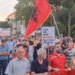 Në ditën e 47-të të tubimit në Tiranë, protestuesit nisin marshimin drejt Kryeministrisë