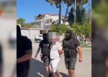 Në kërkim ndërkombëtar të Interpolit, kapet në Lushnje 48-vjeçari i dënuar për trafik droge në Itali