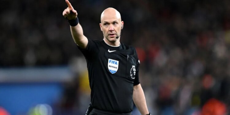 Nga finalet e Champions League në Superligën Shqiptare, Anthony Taylor i jep lamtumirën futbollit!