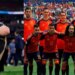 Një foto, një epokë: Sa vjeç ishin yjet e Spanjës kur Messi debutoi, dy nuk kishin lindur ende