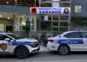 Oficeri i Policisë në Sarandë dhunohet nga disa persona, nis aksion për identifikimin e autorëve