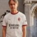 Pas Stambollit, është gjithnjë Athina — Milani prezanton fanellën e dytë me Filippo Inzaghi