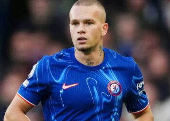 Pas thuajse dy vitesh jashtë, sulmuesi i Chelseat rikthehet në futboll pas dënimit për doping