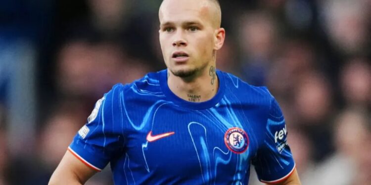 Pas thuajse dy vitesh jashtë, sulmuesi i Chelseat rikthehet në futboll pas dënimit për doping