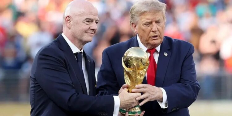 Përplasje mes UEFA-s dhe FIFA-s: europianët sulmojnë planin e ri të Infantinos, po kalohet një vijë