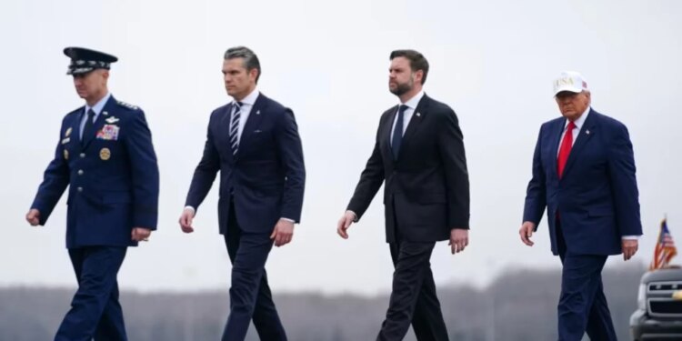 Përshkallëzimi i luftës në Iran: Vance dhe Caine ngritën shqetësimin te presidenti Trump, SHBA pezullon përkohësisht sulmet