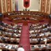Pesë minuta pushim në Kuvend, Peleshi kërkon mbledhje kryetarësh grupesh: S’mund të vazhdojmë kështu me fjalët për procedurë