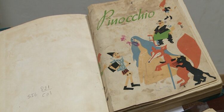 Pinoku ka ditëlindjen: Biblioteka Kombëtare ekspozon botime të rralla për 145-vjetorin