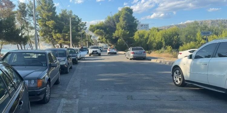 Plagosje me thikë në Shëngjin, zbardhet identiteti i të riut që u paraqit vetë në spital