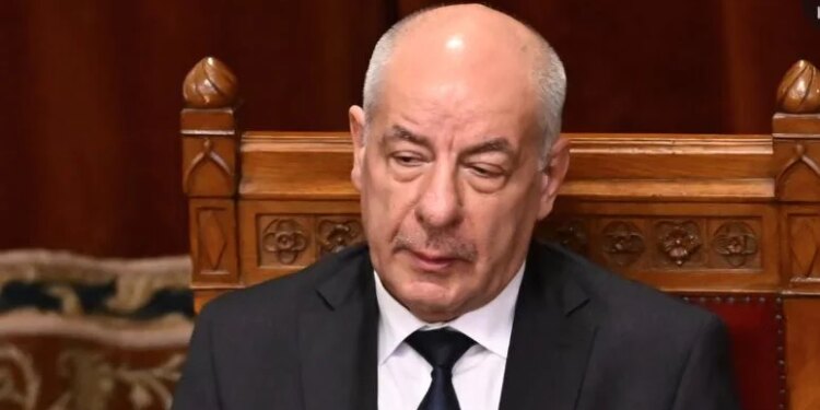 Presidenti i Hungarisë dorëhiqet pas amendamentit kushtetues; opozita ndryshon balancat politike