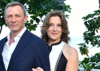 Producentja e James Bond rrëfen frikën nga përndjekja 10-vjeçare: Jetoj në ankth të vazhdueshëm