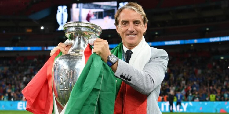 Profil/ Roberto Mancini, rikthimi i një arkitekti nga lavdia e Wembley-t në misionin për të ringritur Italinë