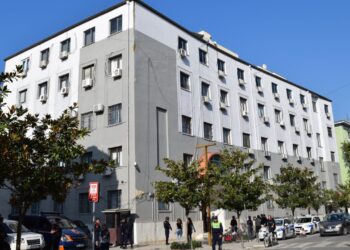 Prokuroria cakton arrest me burg dhe shtëpie për 12 të përfshirë në Durrës për falsifikim dokumentesh për prona