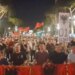 Protesta 62-ditore në shesh mbyllet me marshimin e përnatshëm në kryeqytet