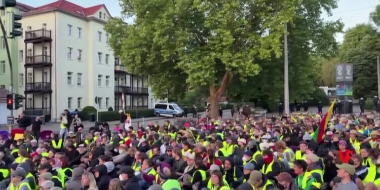 Protesta të dhunshme në Gjermani për kongresin e AfD-së, policia zbret në rrugë