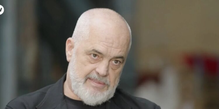Rama për DW: Në Shqipëri s'ka krizë besimi, jemi shembull i lirisë; flasim kur projekti të jetë gati