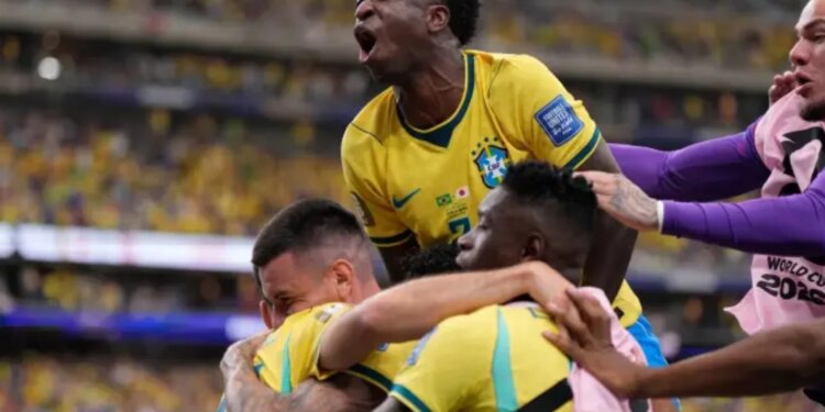Rikthehemi pas katër vitesh — Brazili premton tifozëve Botërorin 2030; shpërthejnë ofendimet: Shkoni në djall (Video)