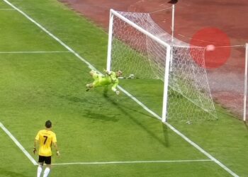 Rrjetë e çarë apo goditje e papërmbajtshme? Momenti epik nga Elbasani – BATE Borisov