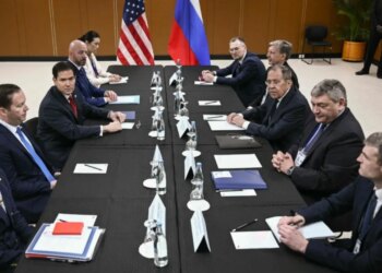 Rusia zemërohet me SHBA, Lavrov i ankohet Rubios: Boll furnizuat Kievin me armë