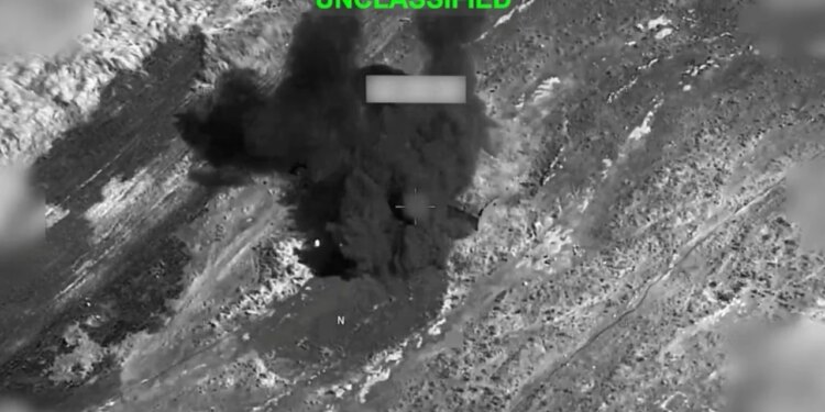SHBA-ja vijon sulmet, godet Iranin për natën e nëntë radhazi për të nderuar amerikanët e rënë