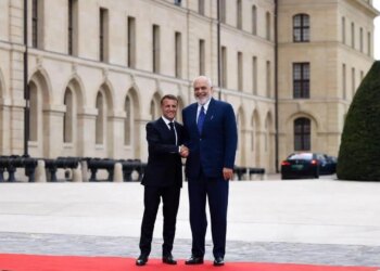 Samiti i Koalicionit të Vullnetmirëve në Paris: Rama publikon fotografitë nga takimi me Macron