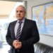 Sekretari grek për Sigurinë Kombëtare bie pre e mashtrimit nga dy humoristë rusë