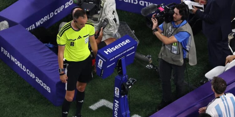 Si do të funksionojë VAR-i sipas direktivave të reja të UEFA-s pas polemikave në Kupën e Botës