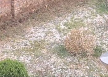 Stuhi breshëri në Elbasan dhe zonat përreth shkakton vështirësi në qarkullim