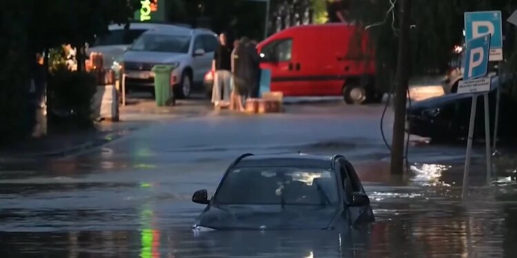 Stuhi ekstreme në Ballkan: Alarm maksimal — Shqipëria në nivel rreziku 1, Kosova në nivelin më të lartë 3