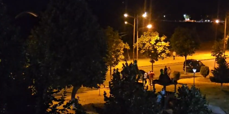 Stuhia arrin edhe Kukësin, reshjet dhe erërat e forta zëvendësojnë vapën