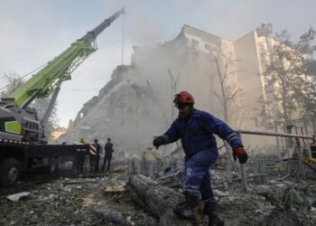 Sulmet masive ruse në Kiev, viktimat shkojnë 30; Ukraina shpall ditë zie, Zelensky: Po godasin objektivat politike