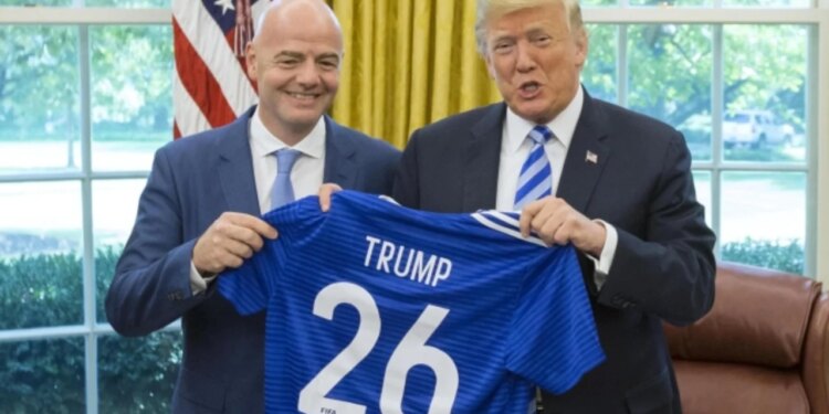 Të bëjmë një tjetër Botëror pa Kanadanë dhe Meksikën — Presidenti Trump: Pse jo së bashku me Kinën?