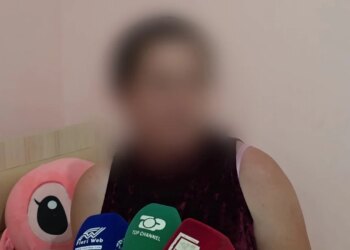 Tre vajzat dhunuan 17-vjeçaren, nëna rrëfen: Vajza shkoi në spital me shenja, e strehuam tek të afërmit
