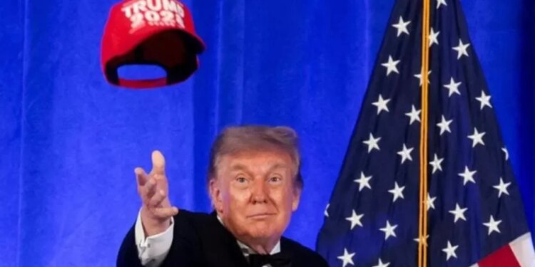 Trump 2028 / Darkë Korrespondentësh në Shtëpinë e Bardhë, Presidenti amerikan habit: Fitova tri herë, do ta bëj përsëri