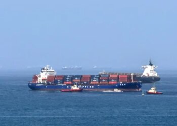 Trump kërcënon Iranin: Do të godasim ura dhe termocentrale nëse vazhdoni t’i qëlloni anijet tregtare