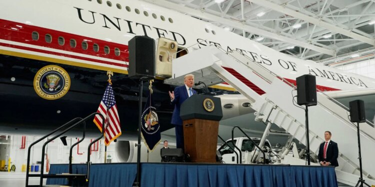 Trump ndryshoi avionin; The New York Times zbulon prapaskenat e kërcënimeve ndaj presidentit amerikan pas samitit në Ankara