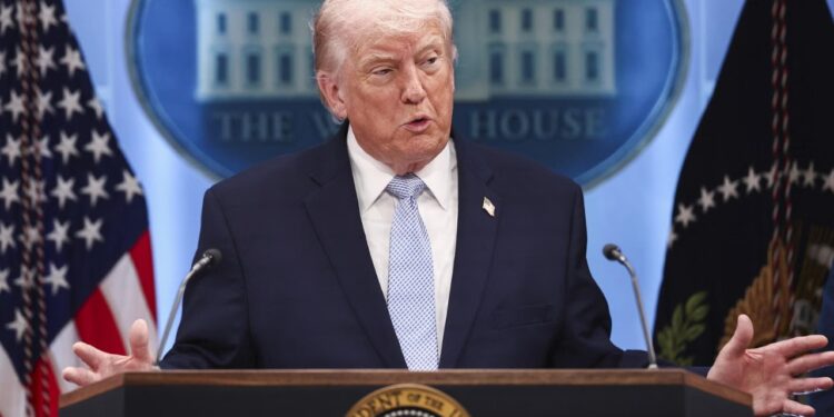 Trump pretendon se Kina ndërhyri në zgjedhjet e vitit 2020; dokumentet sekrete do të deklasifikohen