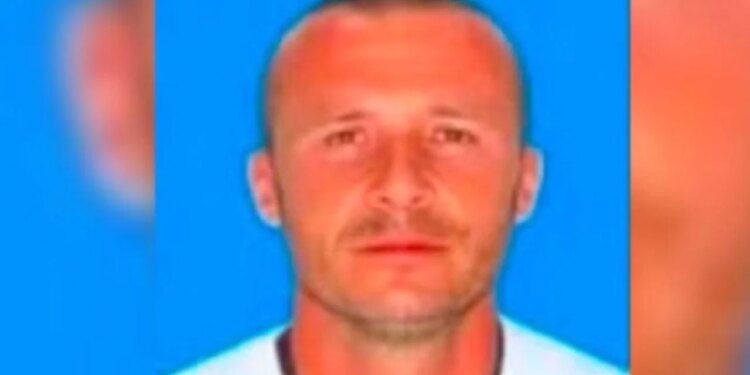 U ekzekutua përpara derës së shtëpisë në Vorë; publikohet fotoja Edmond Sulës, 50-vjeçari merrej me shit-blerje pronash