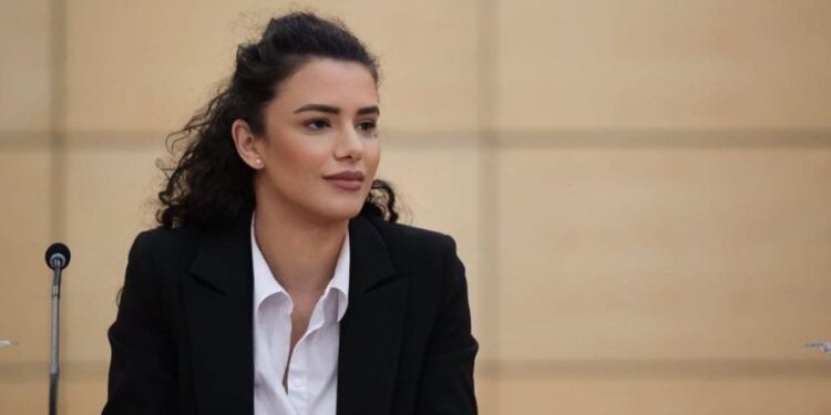 U emërua në krye të Agjencisë Kombëtare të Turizmit, reagon ish-sekretarja PD Jola Hysaj zbulon bisedën me Ramën