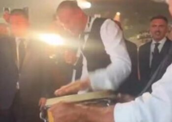 VIDEO/ Haaland çmend dasmën e Donnarumma-s, festa kthehet në spektakël me ritualin viral të Botërorit