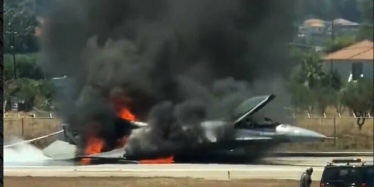 VIDEO/ Momenti dramatik kur një F-16 bën ulje emergjente në Zakynthos, piloti shpëton avionin pa përdorur rrotat