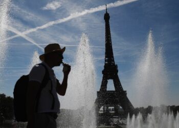 Vapa ekstreme vazhdon të prekë Francën dhe Spanjën, me temperatura deri në 42°C javën e ardhshme