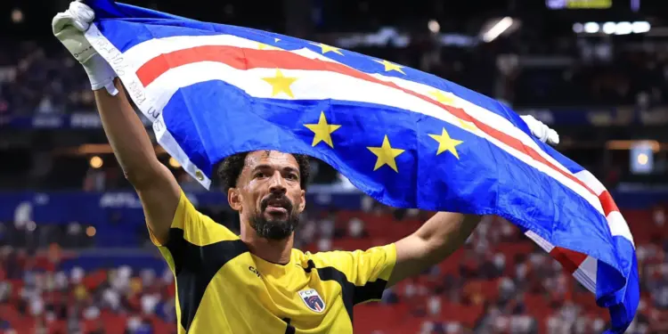 Vozinha firmou kontratën e jetës; ja sa do të fitojë ikona e Kupës së Botës me Colo-Colo