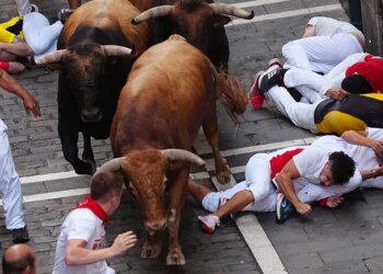 Vrapimi me dema në San Fermin të Spanjës: 12 të plagosur, një në gjendje të rëndë