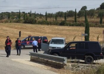 Vrau ish-vjehrrin me armë gjahu në Roskovec dhe u arratis; dalin pamjet, RENEA blindon zonën e autorit 35-vjeçar