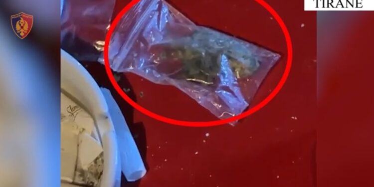 Zbulohet në Tiranë lokali i përdorur për baste sportive dhe drogë; arrestohen pronari dhe një klient