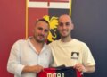 Zyrtare: Nis aventura e re për Mario Mitajn, mbrojtësi i Kombëtares prezantohet te Genoa, ja numri i fanellës