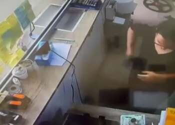 Një tjetër Exchange bie pre e skemës së Kumrie Zikës; grabit 5 mijë euro dhe largohet nga puna